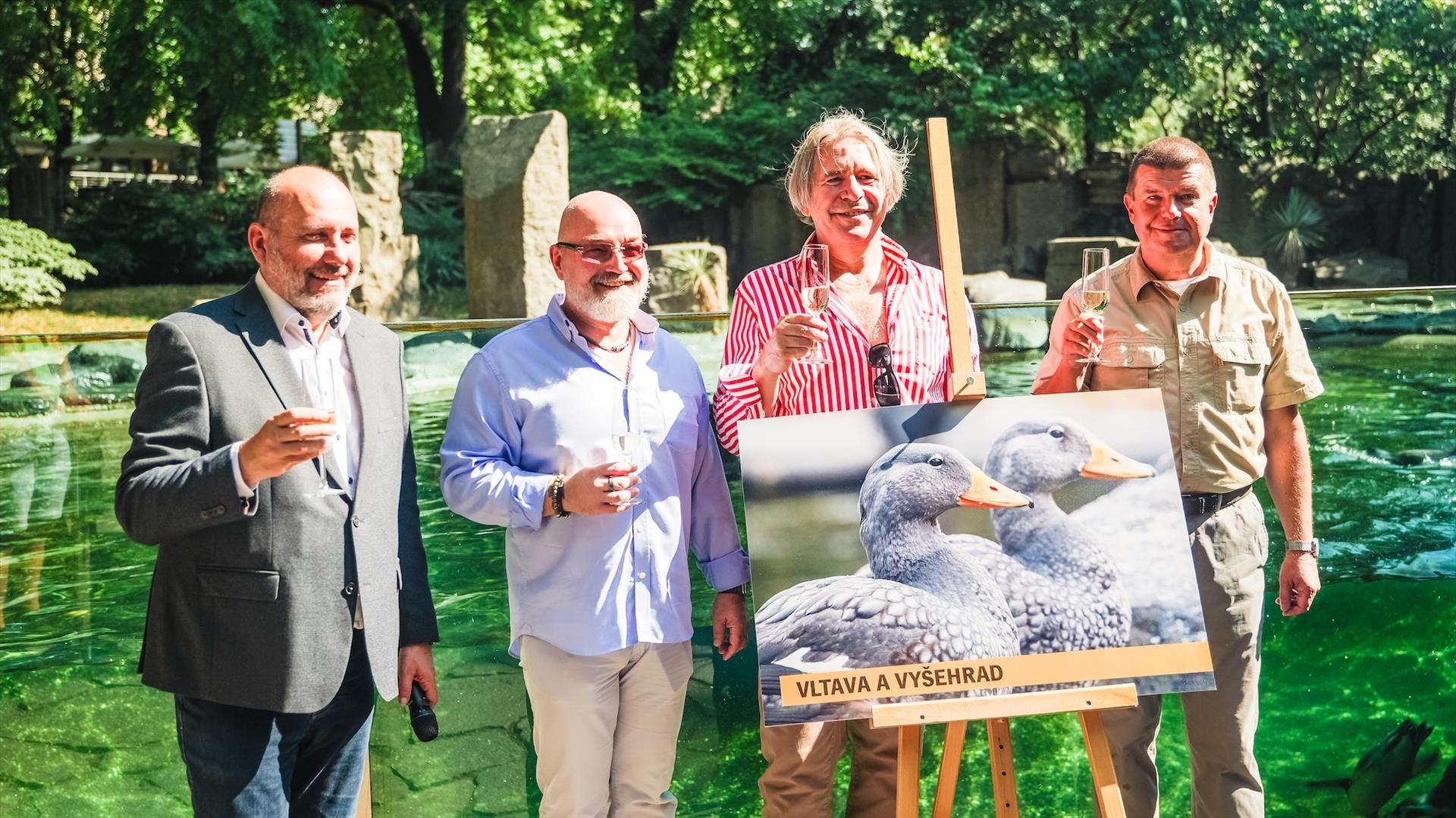 Pražská paroplavba kmotrem kachyní parníkových — fotografie 3