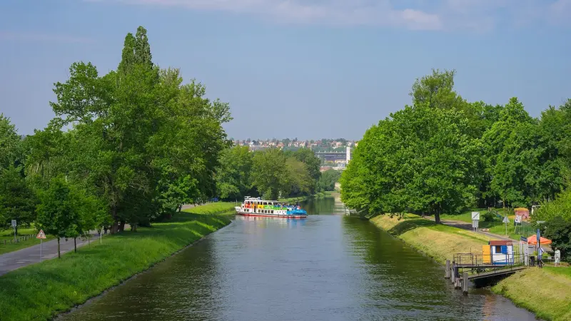 Loď Odra č. 9