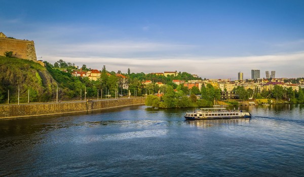 Naše lodě jsou připraveny vyplout! Naše lodě jsou připraveny vyplout!