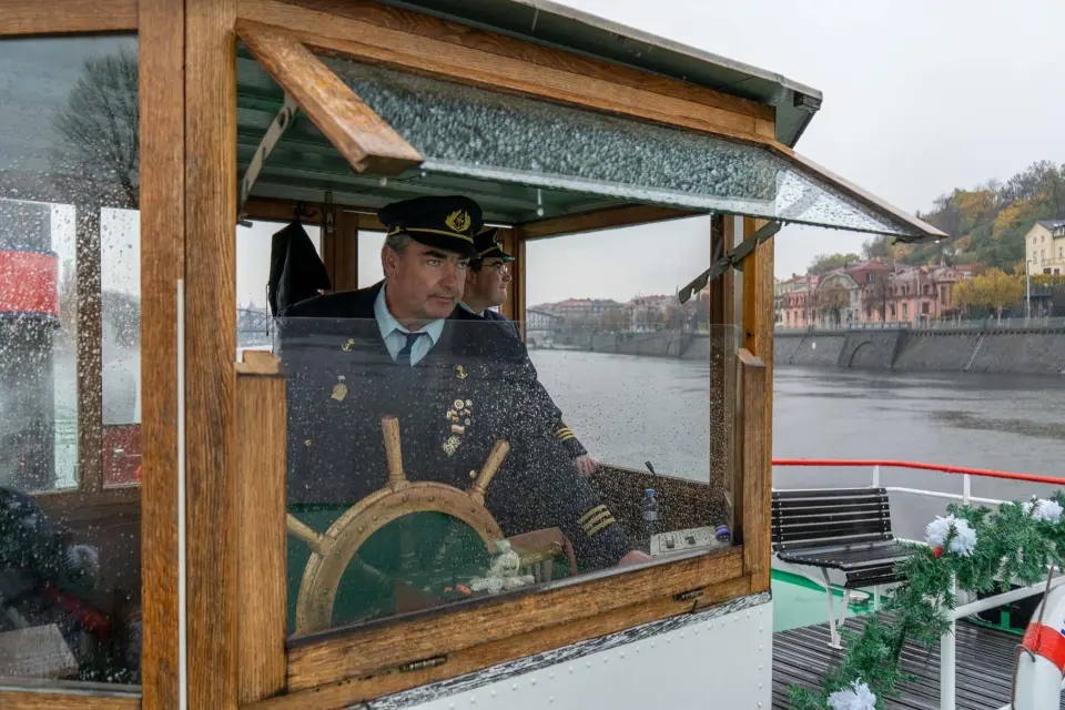 Tryzna za utonulé — fotografie 9