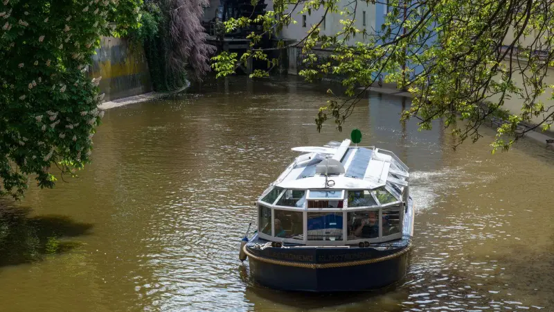 Loď Elektronemo č. 15