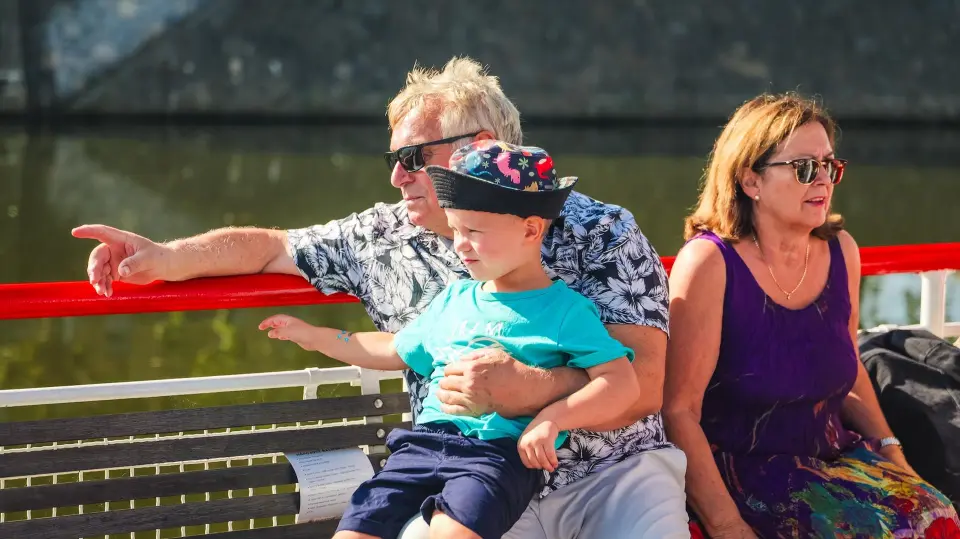 Pražská paroplavba kmotrem kachyní parníkových — fotografie 35