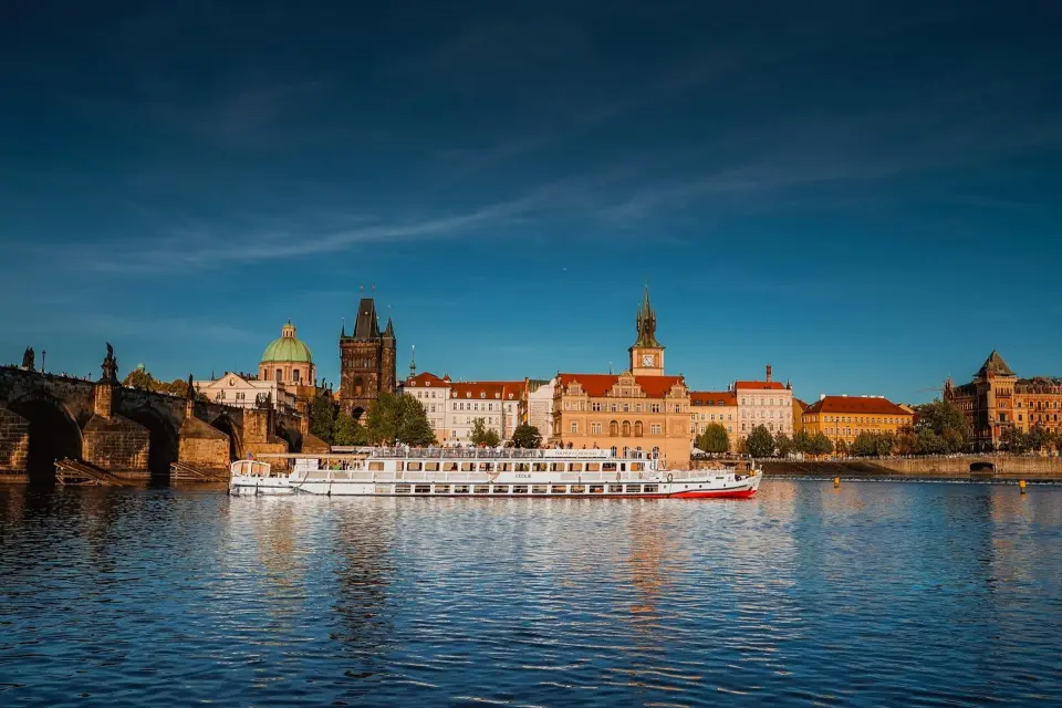 Večeře na lodi č. 10